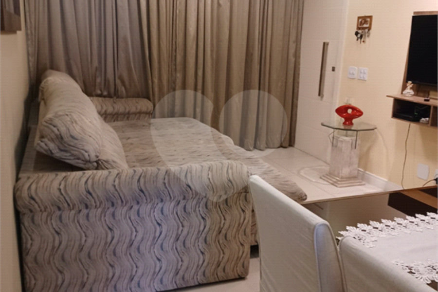Sobrado à venda com 3 quartos, sendo 1 suíte,  em Ermelino Matarazzo, São Paulo, SP