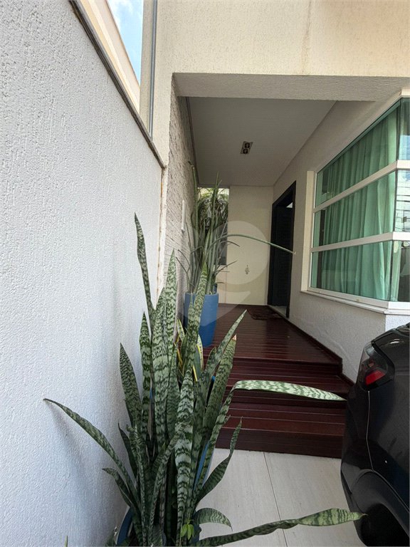 Casa à venda com 3 suítes em Vila Augusta, Guarulhos, SP