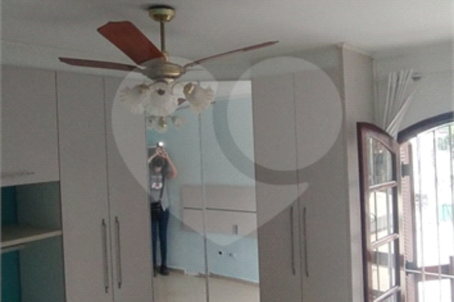 Sobrado à venda com 2 quartos em Tremembé, São Paulo, SP