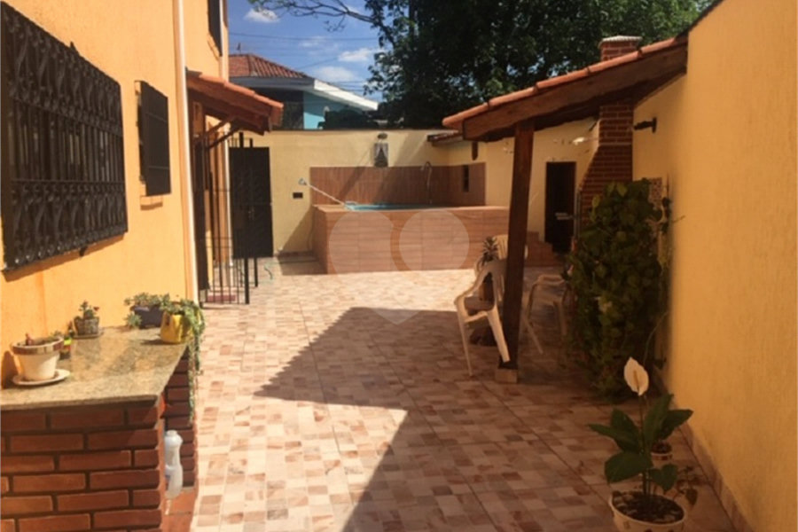 Sobrado à venda com 3 quartos, sendo 1 suíte, em Vila Albertina, São Paulo, SP
