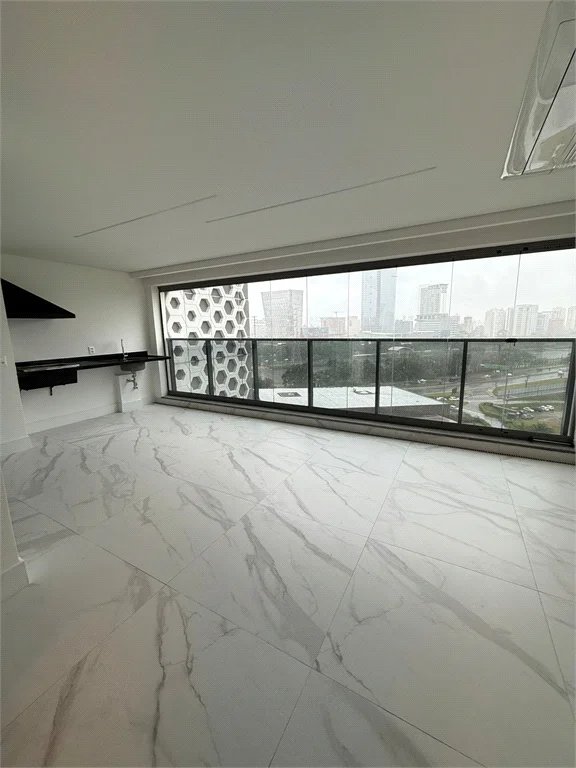 Apartamento para alugar com 4 suítes em Jardim Fonte do Morumbi, São Paulo, SP