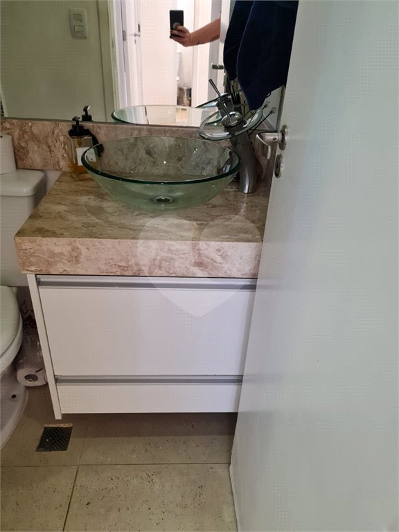 Apartamento à venda com 3 quartos, sendo 1 suíte,  em Vila Andrade, São Paulo, SP