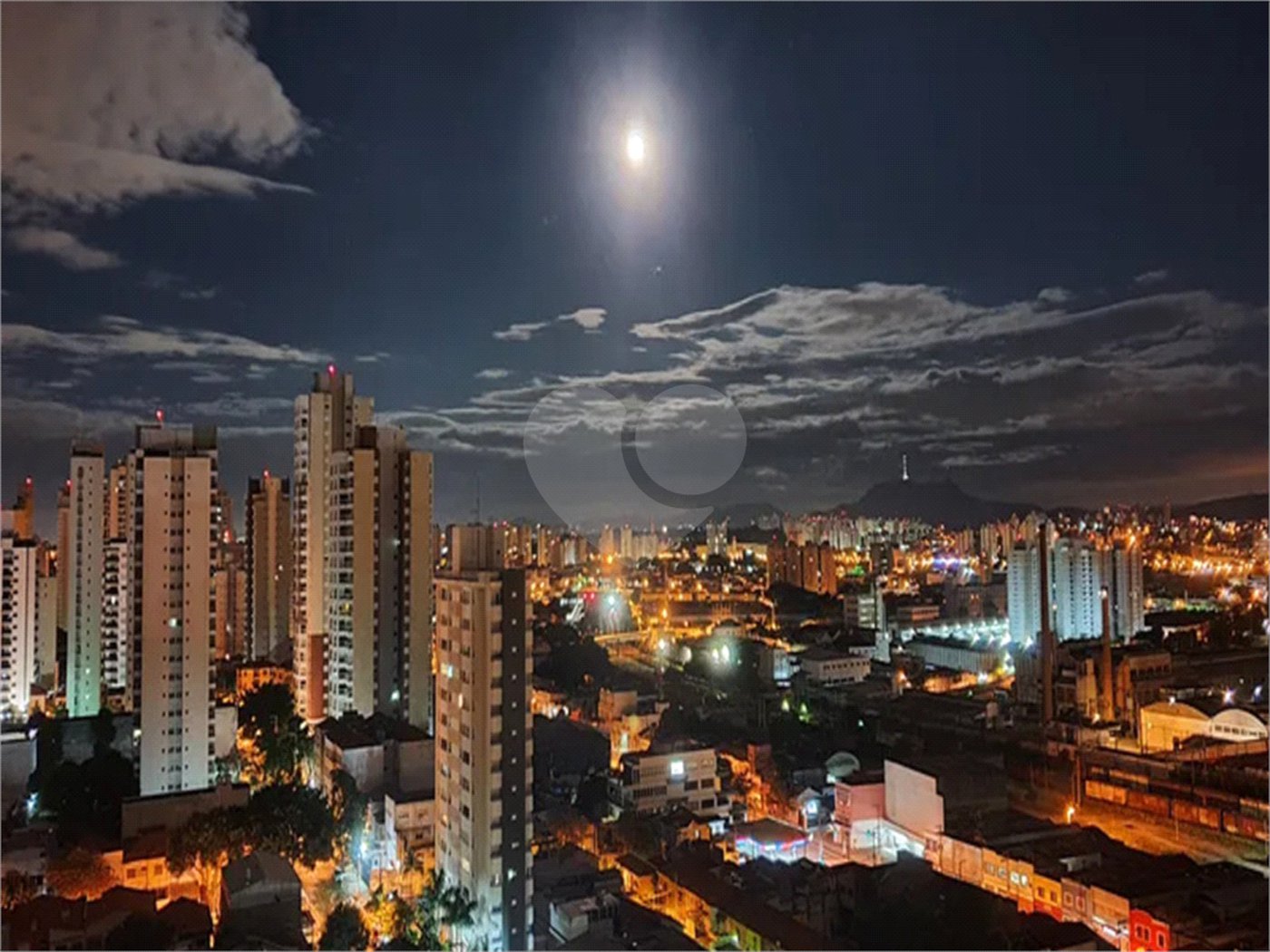 Apartamento à venda com 2 quartos, sendo 1 suíte, em Água Branca, São Paulo, SP