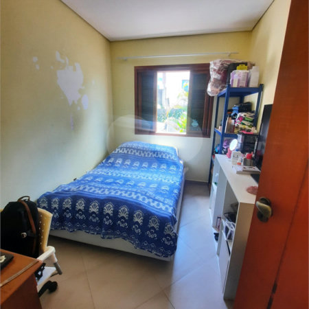 Sobrado à venda com 3 quartos, sendo 1 suíte,  em Jardim Nathalie, Mogi das Cruzes, SP