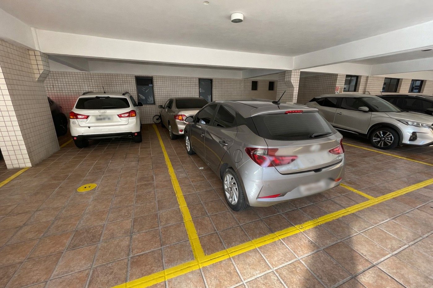 Apartamento 3 dormitórios (1 suíte), vaga para 2 carros, no Boqueirão, Santos