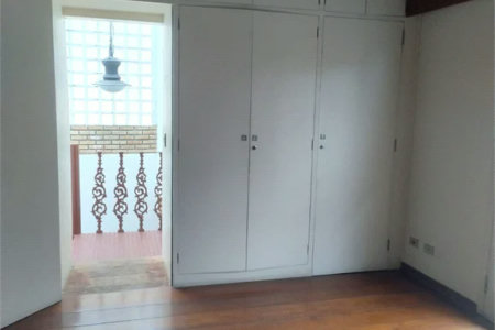 Casa à venda com 4 quartos, sendo 2 suítes,  em Rolinópolis, São Paulo, SP