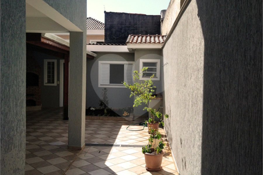 Sobrado à venda com 3 quartos em Santana, São Paulo, SP