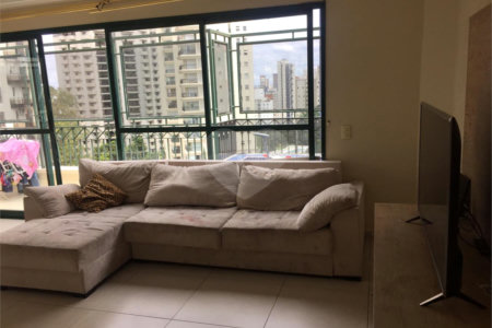 Apartamento à venda com 3 suítes em Vila Suzana, São Paulo, SP