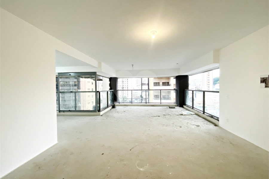 Apartamento à venda com 3 suítes em Santana, São Paulo, SP
