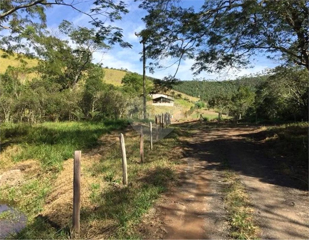 Sítio à venda em Igaratá – 6 alqueires de pura tranquilidade e lazer!