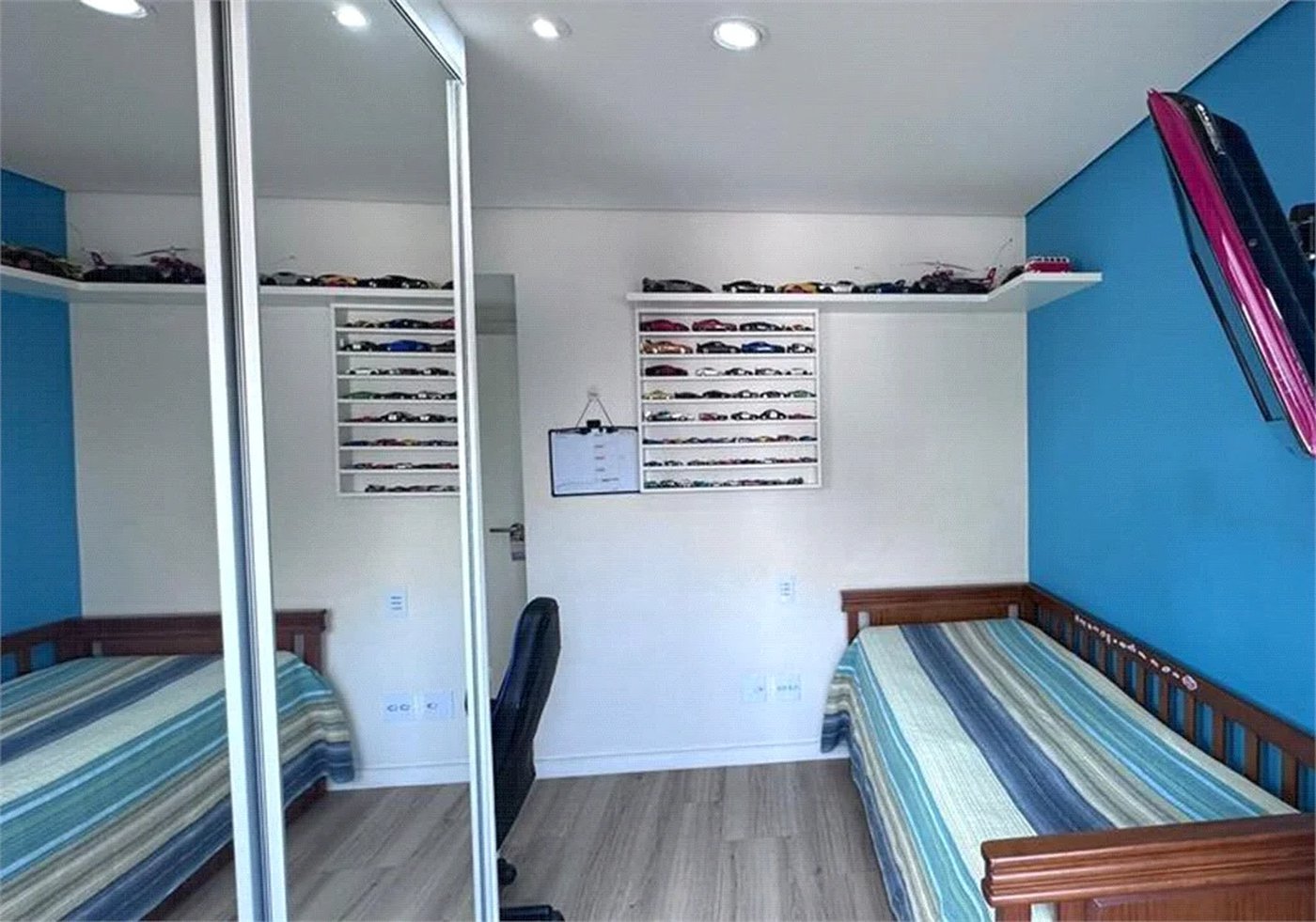 Apartamento à venda com 3 suítes em Água Branca, São Paulo, SP