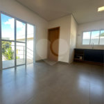 Sobrado à venda com 3 quartos, sendo 1 suíte, em Jardim do Lago, Atibaia, SP