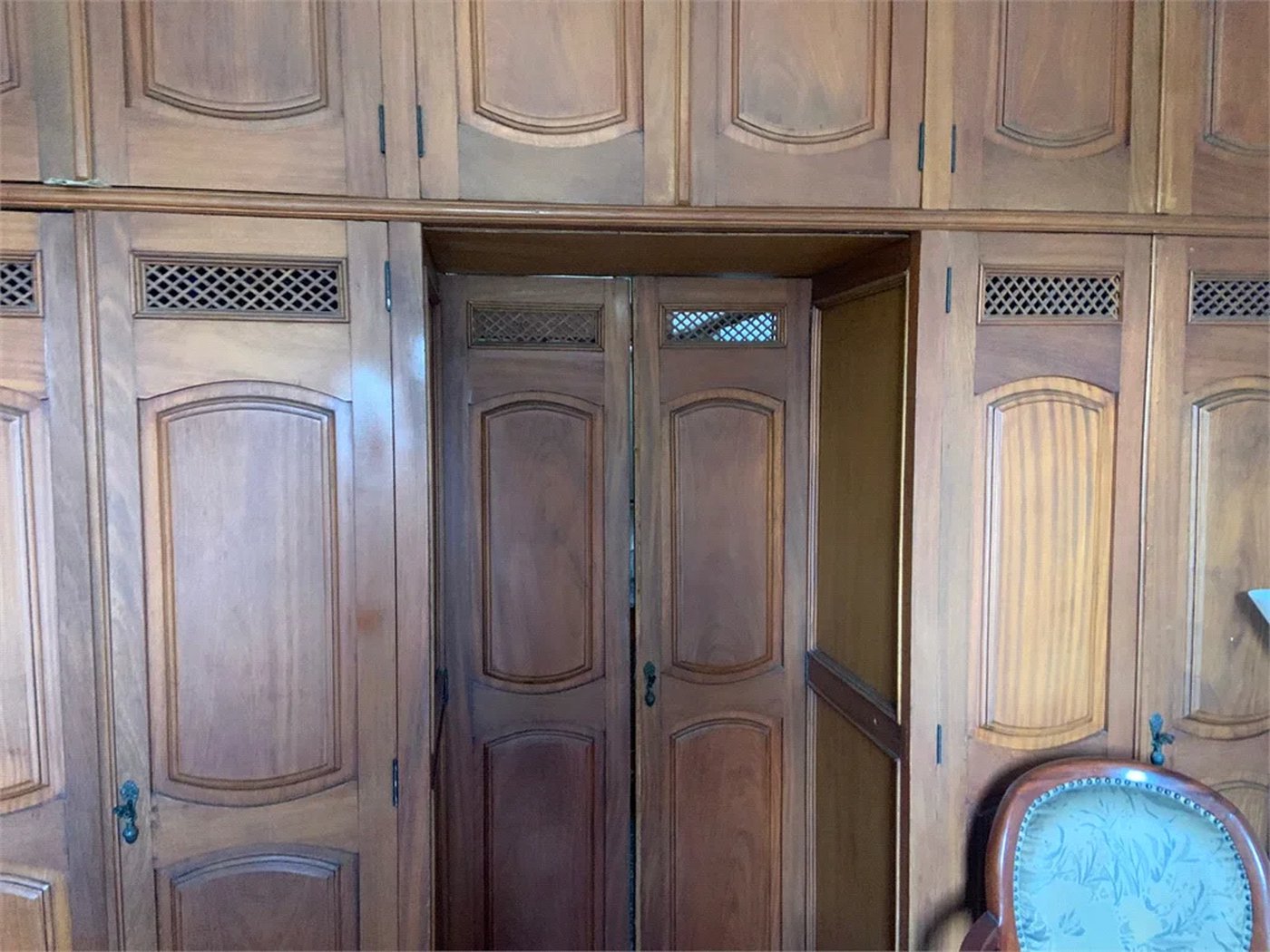 Apartamento à venda com 4 quartos, sendo 3 suítes,  em Pinheiros, São Paulo, SP