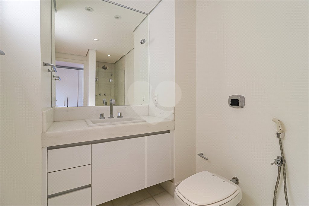 Apartamento à venda com 3 suítes em Cidade Monções, São Paulo, SP