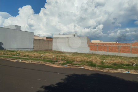 Terreno à venda em Residencial Vista do Horto, Araraquara, SP