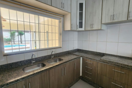 Casa à venda com 3 quartos em Jardim dos Ipes, Três Lagoas, MS