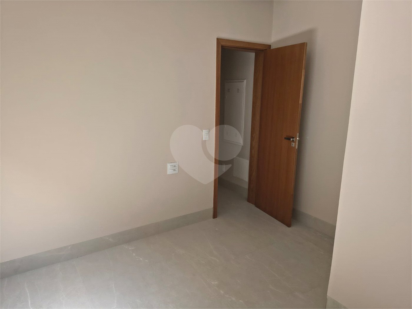 Casa à venda com 3 suítes no condomínio Valencia Gracia, Ribeirão Preto - SP