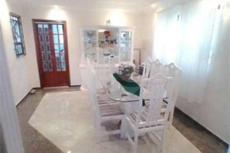 Sobrado à venda com 4 quartos, sendo 2 suítes, em Ipiranga, São Paulo, SP
