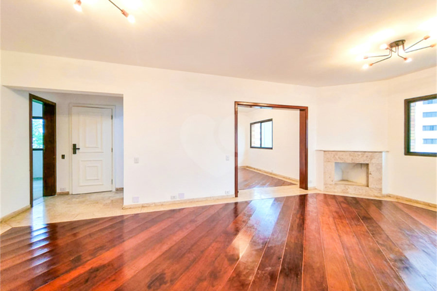 Apartamento à venda com 4 suítes em Morumbi, São Paulo, SP