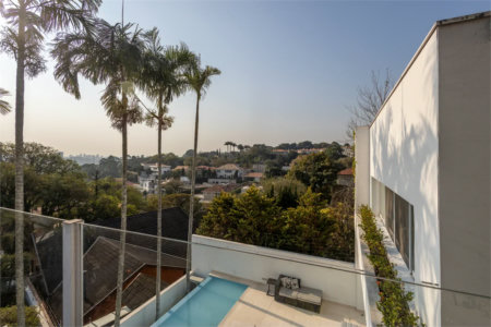 Casa à venda com 4 suítes em Jardim Guedala, São Paulo, SP