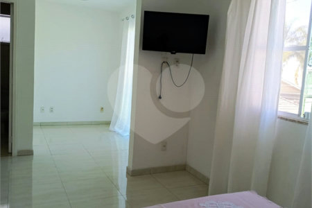 Casa à venda com 3 quartos, sendo 1 suíte, no condomínio Vargem Grande Quality Ii, Rio de Janeiro - RJ