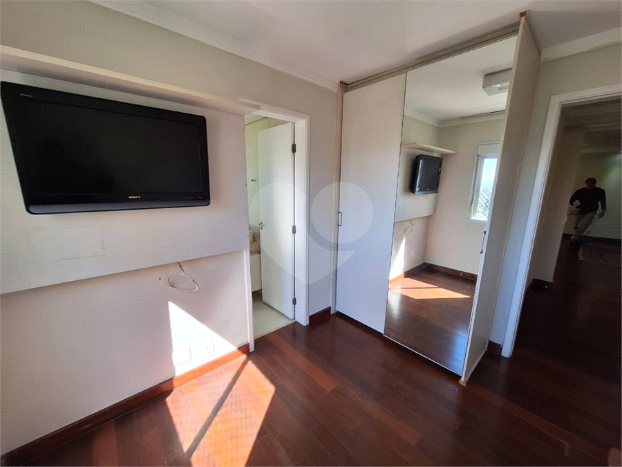 Apartamento para alugar com 3 suítes em Vila Suzana, São Paulo, SP