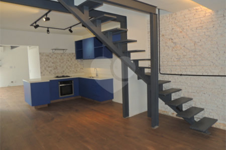 Casa de Vila à venda com 4 quartos, sendo 3 suítes, em Chácara Santo Antônio, São Paulo, SP