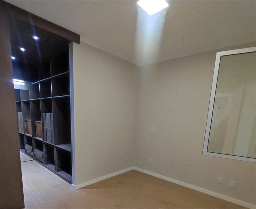 Apartamento à venda com 3 quartos, sendo 2 suítes,  em Jardim Arpoador, São Paulo, SP