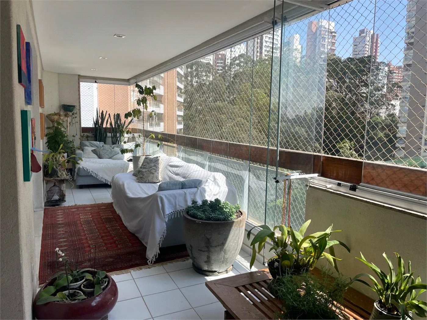 Apartamento à venda com 3 suítes em Vila Andrade, São Paulo, SP
