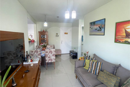 Apartamento à venda com 2 quartos, sendo 1 suíte, em Recreio dos Bandeirantes, Rio de Janeiro, RJ