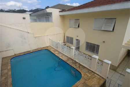 Sobrado à venda com 5 quartos, sendo 1 suíte,  em Jardim Franca, São Paulo, SP