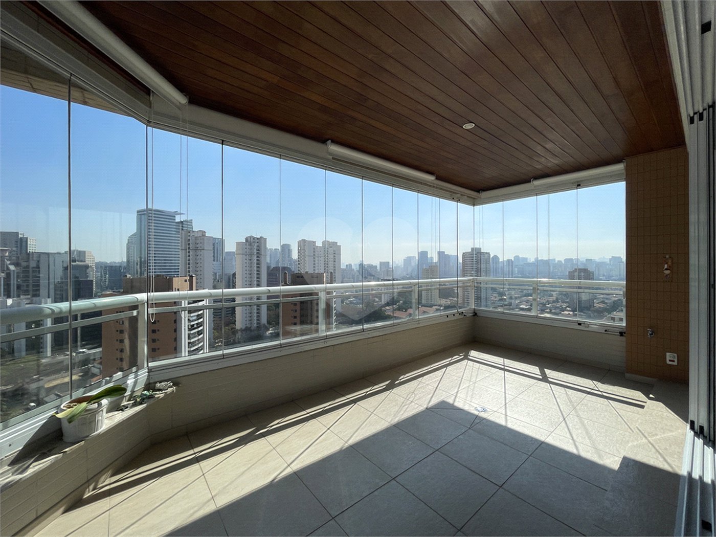 Apartamento à venda com 4 suítes em Brooklin, São Paulo, SP