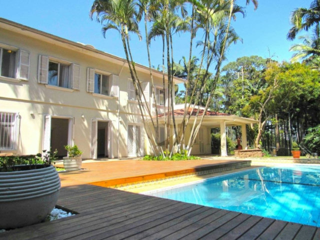 Casa à venda com 4 suítes no condomínio Chácara Flora, São Paulo - SP