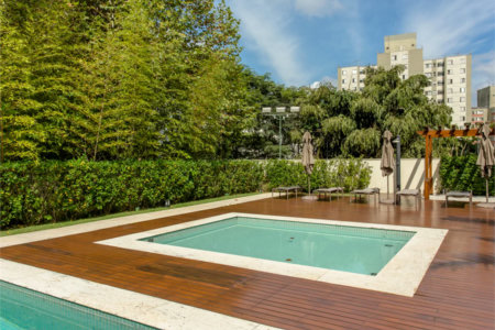Apartamento à venda com 4 suítes em Vila Suzana, São Paulo, SP