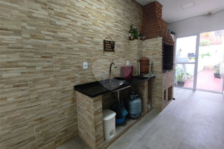 Casa Térrea à venda com 3 quartos em Vila Maria Alta, São Paulo, SP