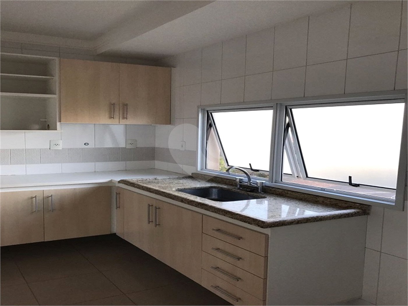 Apartamento à venda com 3 quartos, sendo 1 suíte, em Parque Campolim, Sorocaba, SP