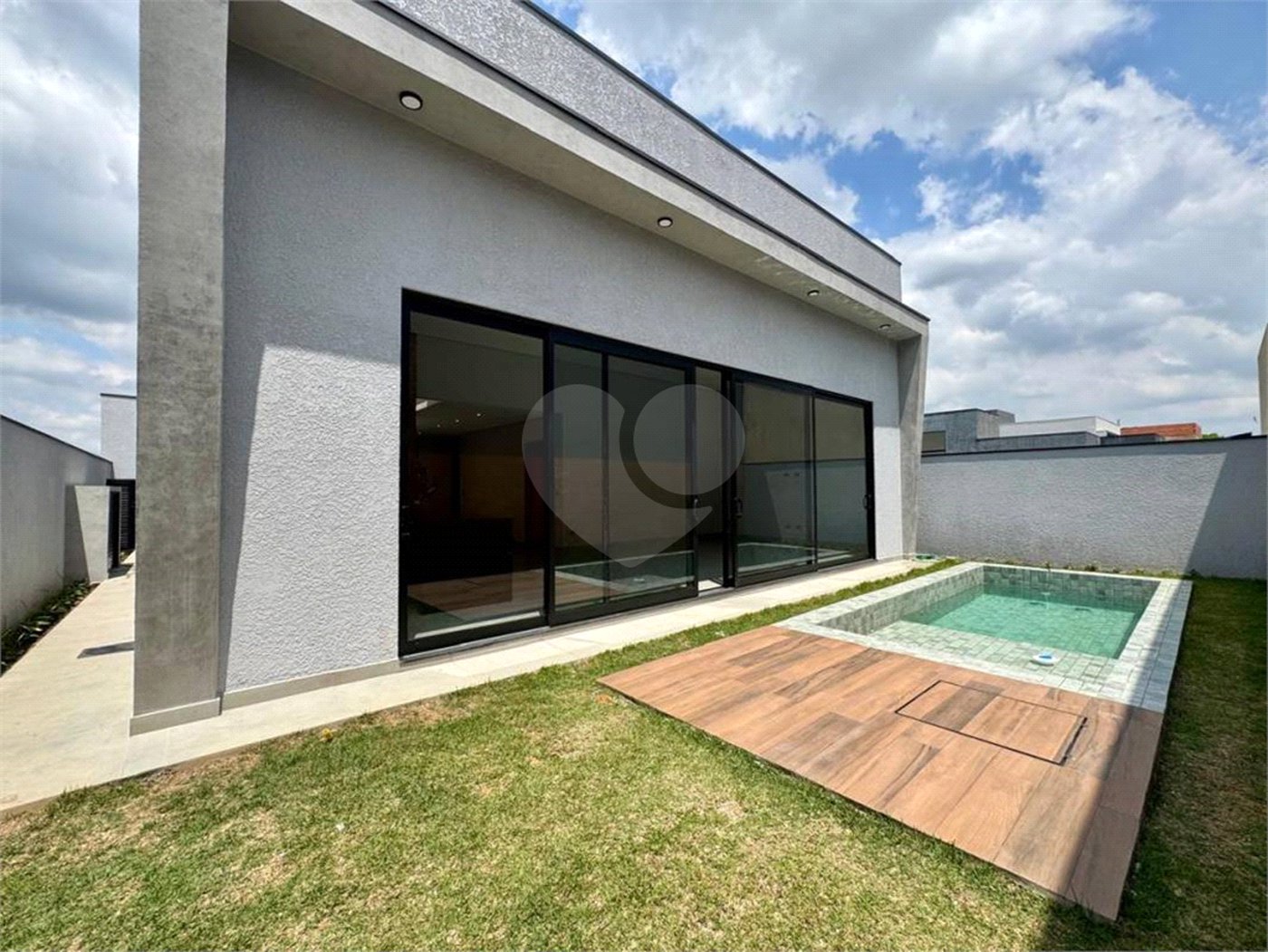 Casa à venda com 3 suítes no condomínio Alphaville Castello Itu, Itu - SP