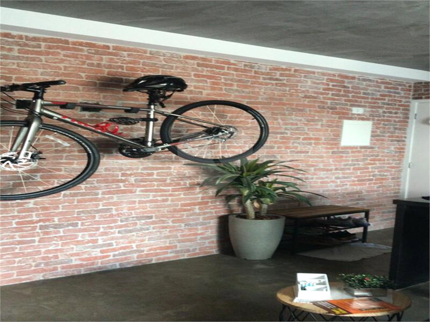 Apartamento para alugar com 1 suíte em Indianópolis, São Paulo, SP
