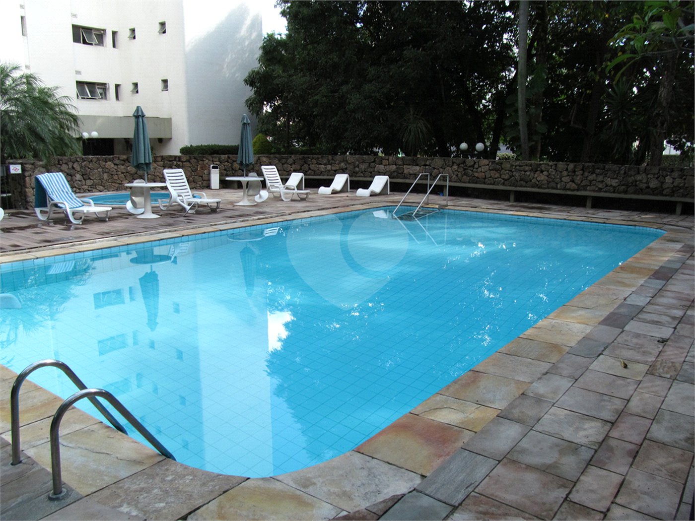 Apartamento à venda com 3 quartos, sendo 1 suíte,  em Jardim Marajoara, São Paulo, SP