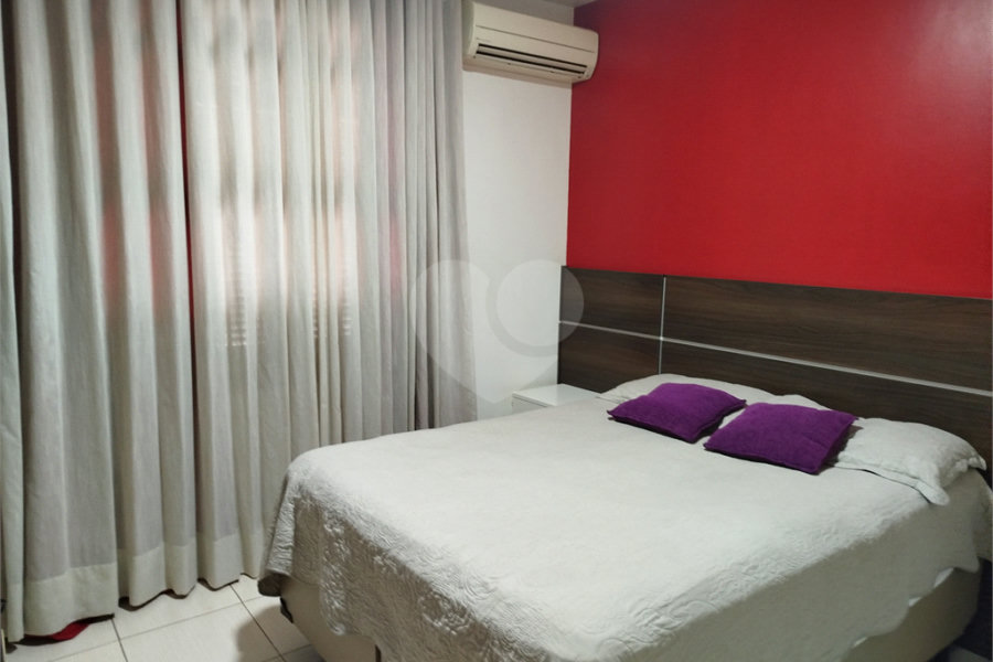 Sobrado à venda com 2 quartos em Parada Inglesa, São Paulo, SP