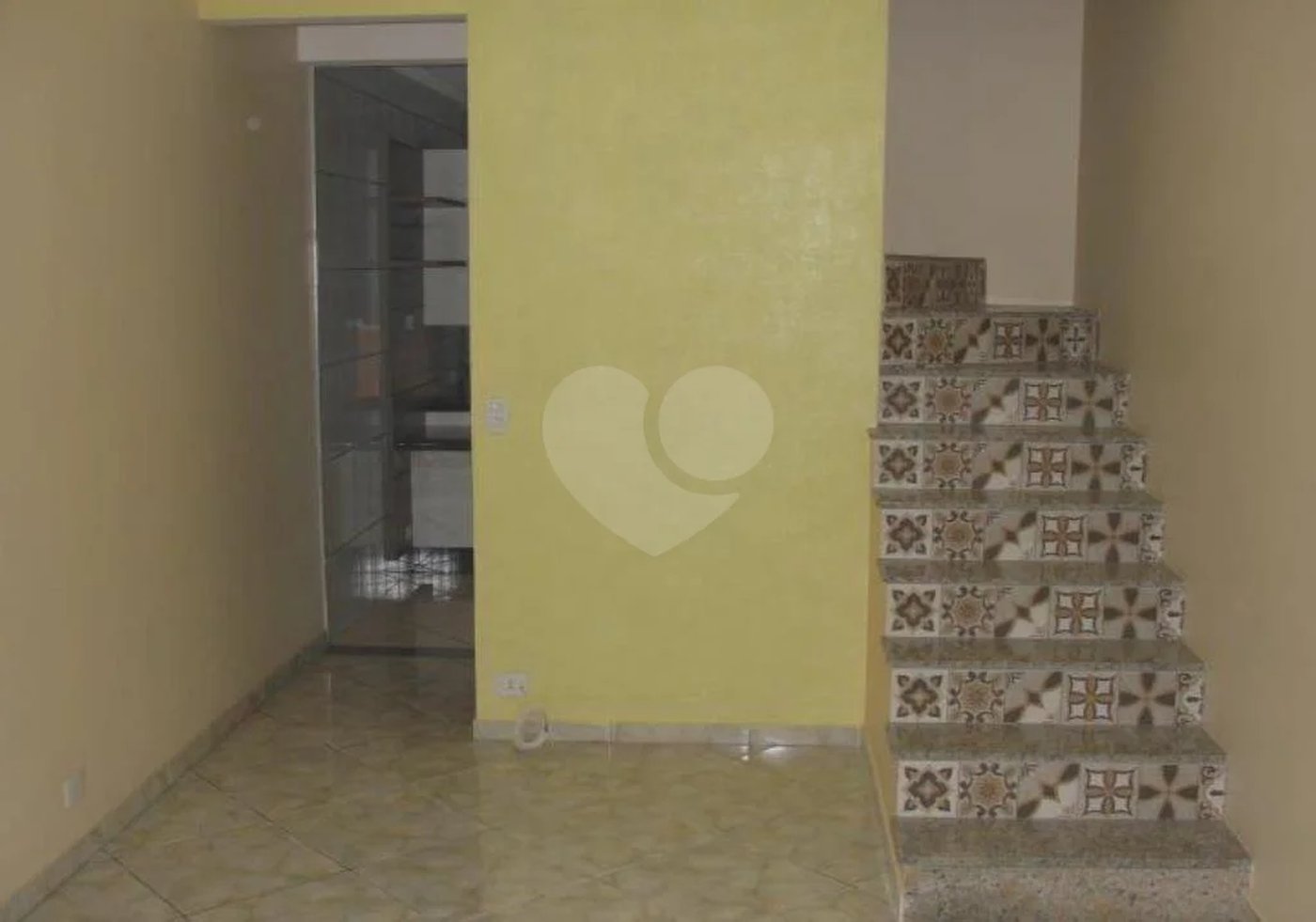 Sobrado à venda com 3 quartos, sendo 1 suíte, em Tremembé, São Paulo, SP