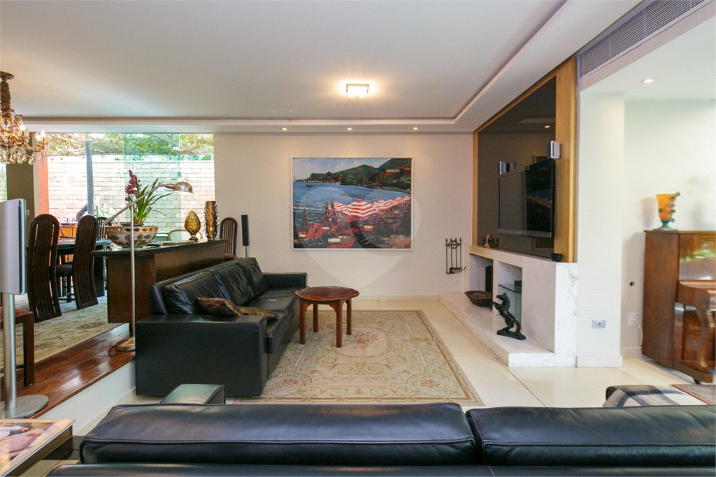 Casa Térrea à venda com 5 suítes em Alto da Boa Vista, São Paulo, SP