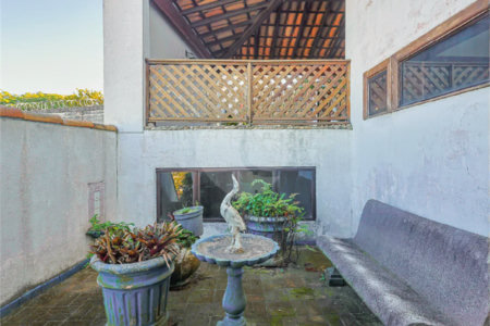 Sobrado à venda com 3 quartos, sendo 1 suíte,  em Jardim Leonor, São Paulo, SP