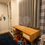 Apartamento à venda com 5 quartos, sendo 4 suítes,  em Parque Reboucas, São Paulo, SP