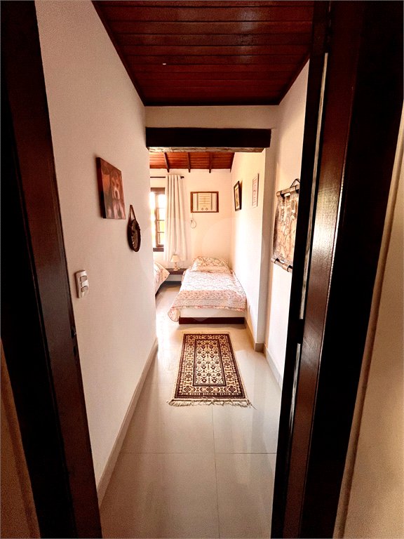 Casa à venda com 6 quartos, sendo 5 suítes,  em Alto de Búzios, Armação dos Búzios, RJ