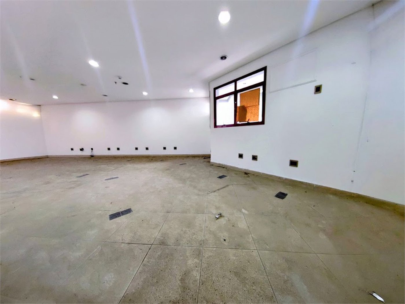 Sala Comercial para locação, Vila Nova, Santos - SA0073.