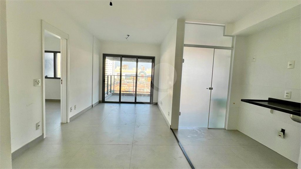Apartamento à venda com 1 quarto em Santo Amaro, São Paulo, SP