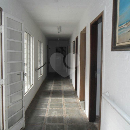 Sobrado à venda com 8 quartos, sendo 2 suítes, em Campo Belo, São Paulo, SP