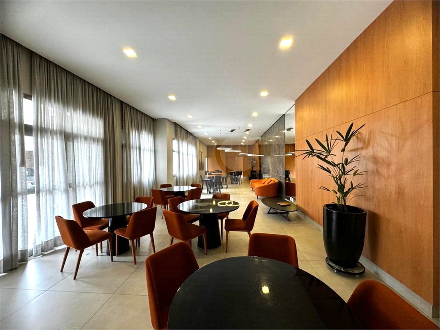 Apartamento à venda com 3 suítes, em Vila Independência, São Paulo, SP