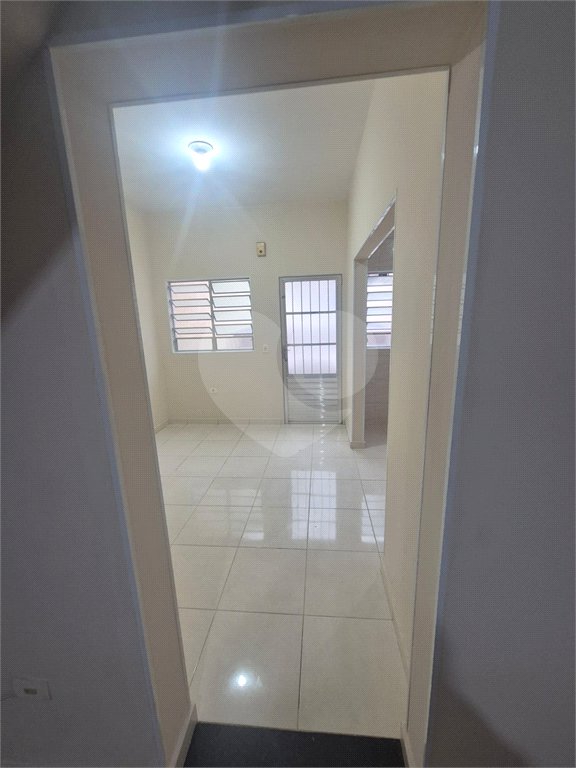 Casa à venda com 2 quartos, sendo 1 suíte,  em Vila Maricy, Guarulhos, SP